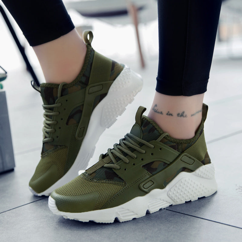 Camilla Sneakers 2018